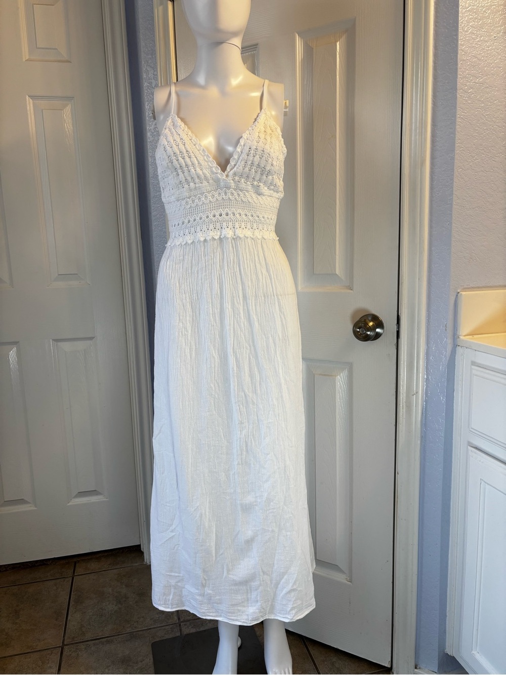 SeaSpice Resort Wear Maxi Dress L White Peruvian Cotton Crochet Boho Tie Back